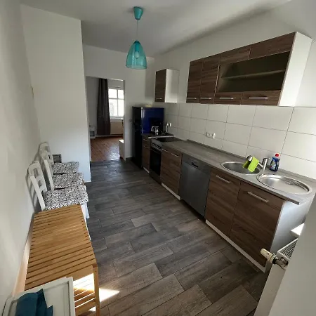 Grosse Monteurwohunung-fewo * Trebbin