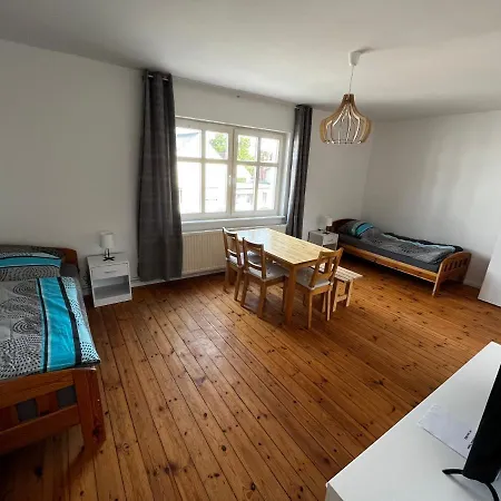 Grosse Monteurwohunung-fewo *